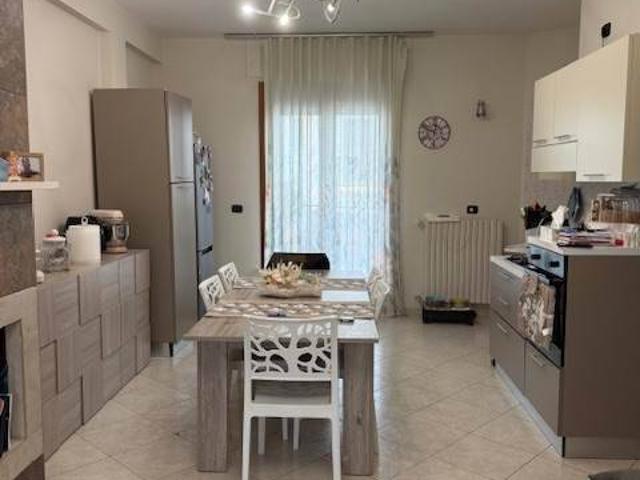 Appartamento in vendita a Altamura, Bari