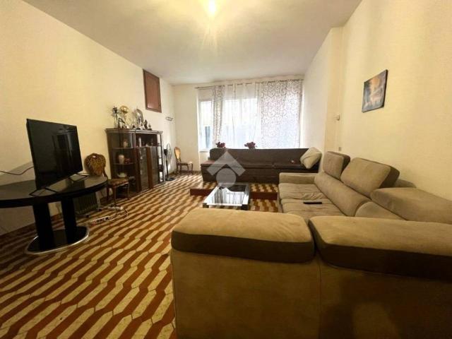 Appartamento in vendita a Altamura, Bari