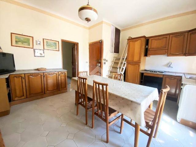 Appartamento in vendita a Altamura, Bari