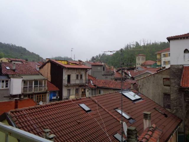Appartamento in vendita a Altare, Liguria