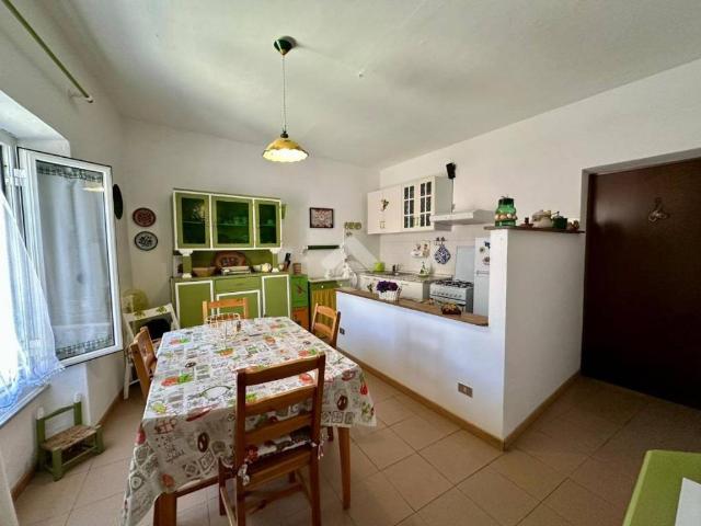 Appartamento in vendita a Altare, Liguria