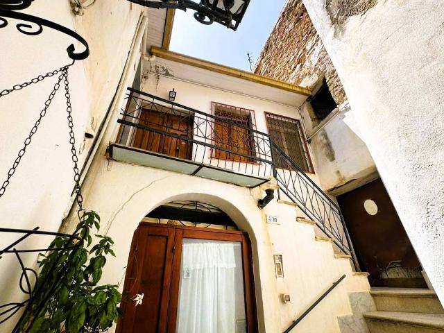 Appartamento in vendita a Altavilla Silentina, Campania