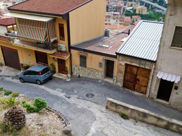 Appartamento in vendita a Blandino, Altofonte