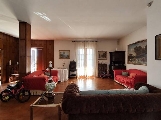 Appartamento in vendita a Altopascio, Lucca