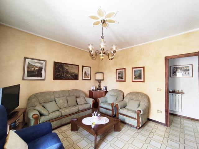 Appartamento in vendita a Altopascio, Toscana