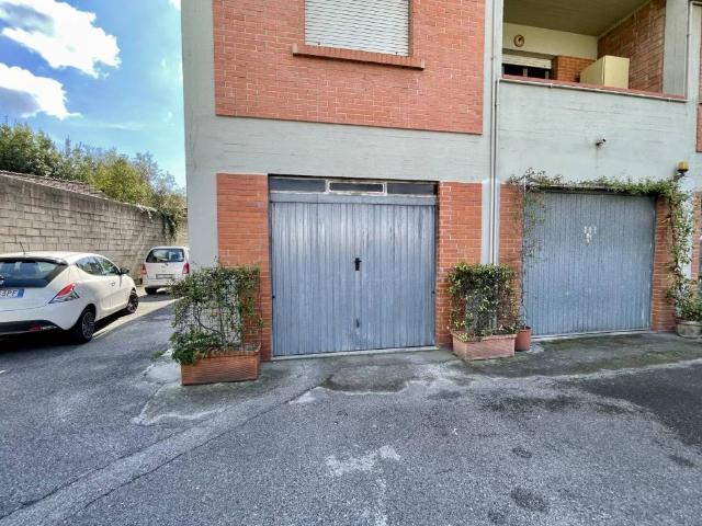 Appartamento in vendita a Badia Pozzeveri, Altopascio
