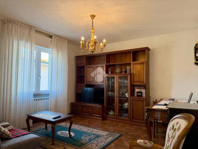 Appartamento in vendita a Altopascio, Toscana