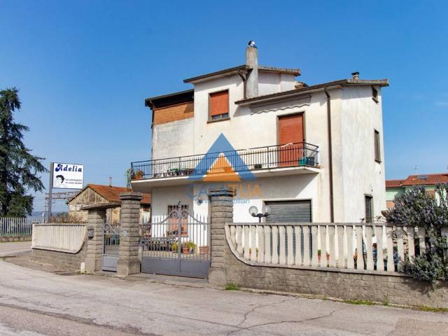 Appartamento in vendita a Alviano, Umbria
