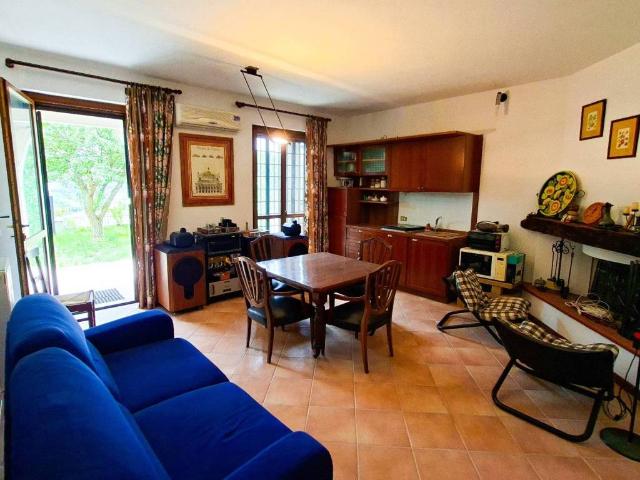 Appartamento in vendita a Alviano, Umbria