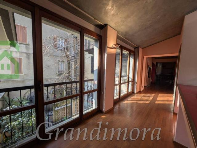 Appartamento in vendita a Alzano Lombardo, Lombardia