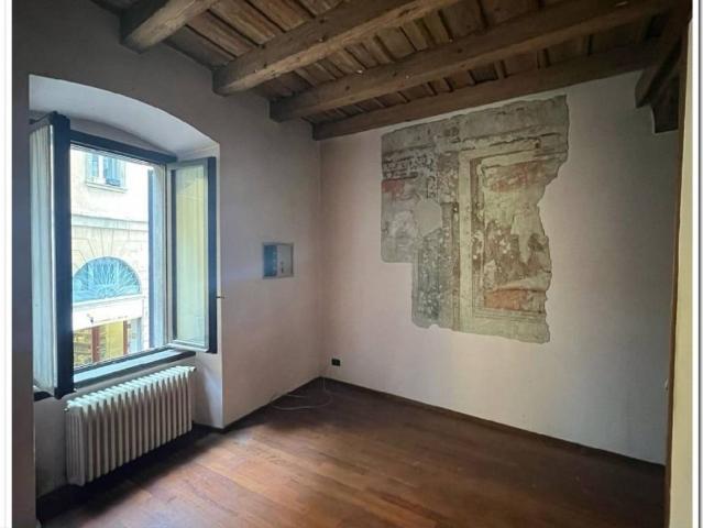 Appartamento in vendita a Alzano Lombardo, Lombardia