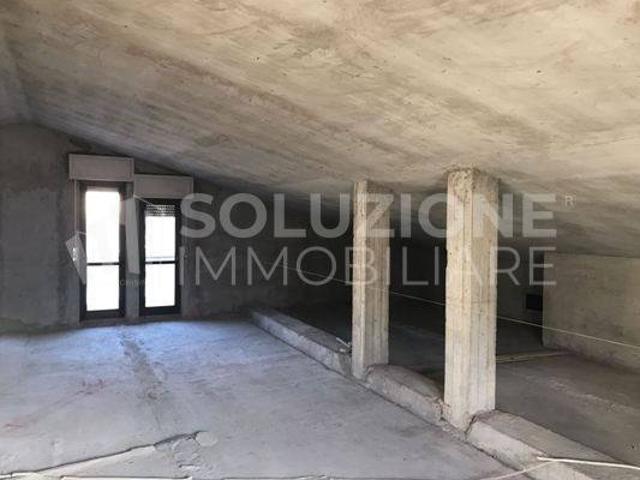 Appartamento in vendita a Alzano Lombardo, Lombardia