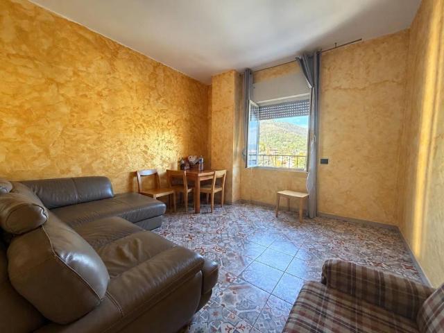 Appartamento in vendita a Alzano Lombardo, Bergamo