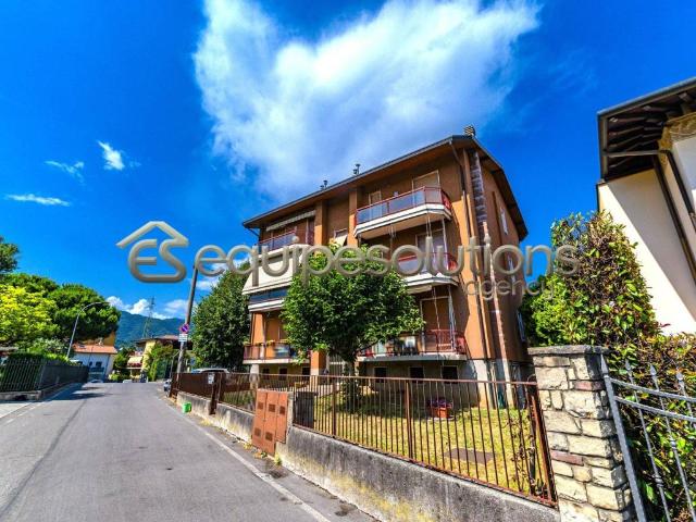 Appartamento in vendita a Alzano Lombardo, Lombardia