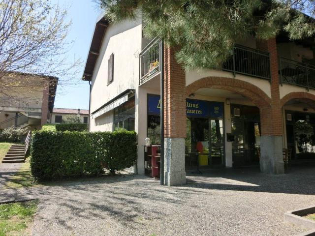 Appartamento in vendita a Alzate Brianza, Lombardia