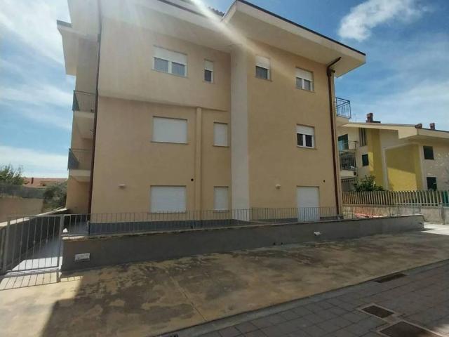 Appartamento in vendita a Marinella, Calabria