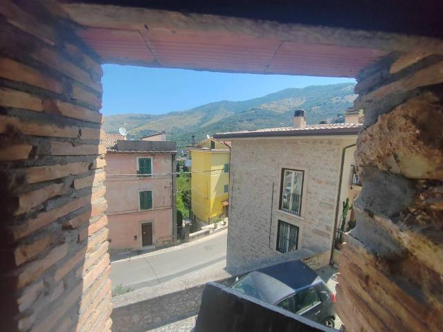 Appartamento in vendita a Amaseno, Lazio