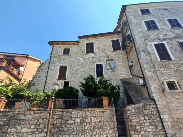 Appartamento in vendita a Amaseno, Lazio