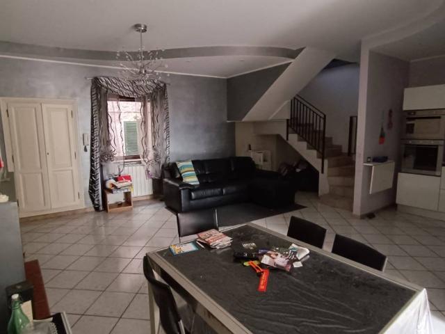 Appartamento in vendita a Amaseno, Lazio