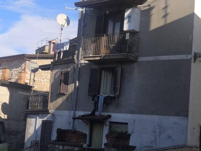 Appartamento in vendita a Amaseno, Frosinone