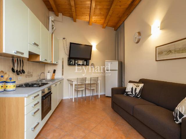 Appartamento in vendita a Ambivere, Lombardia