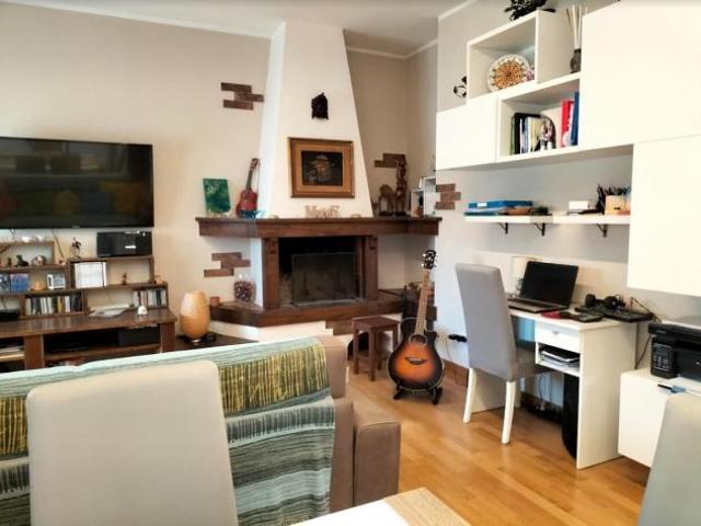 Appartamento in vendita a Ameglia, Liguria