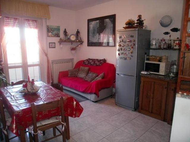 Appartamento in vendita a Ameglia, Liguria