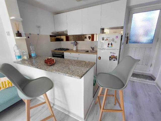 Appartamento in vendita a Ameglia, Liguria