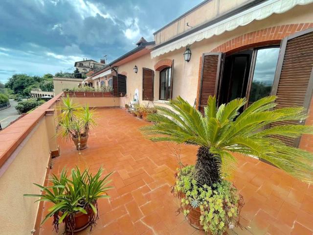 Appartamento in vendita a Lerici, Liguria