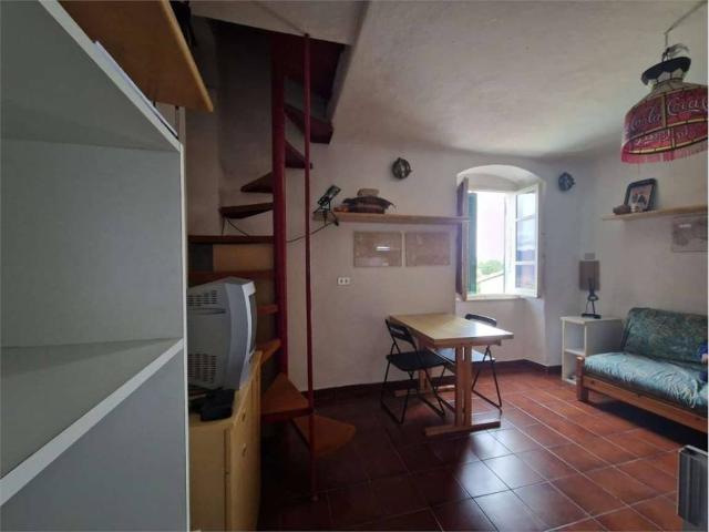 Appartamento in vendita a Ameglia, Liguria