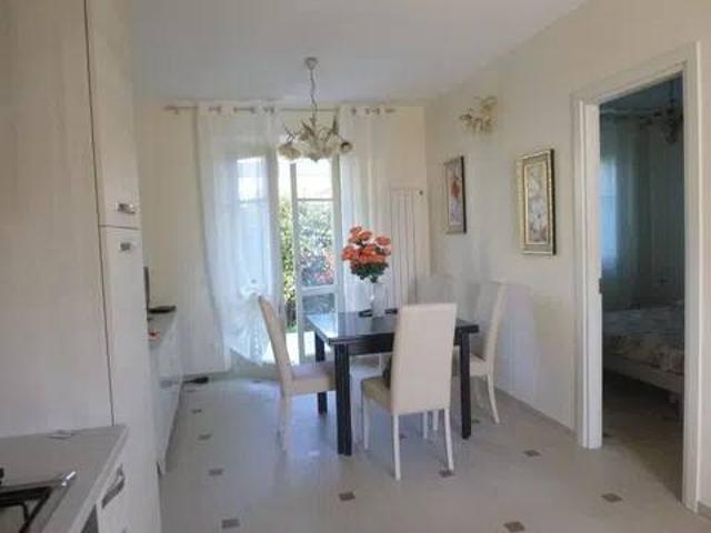 Appartamento in vendita a Ameglia, Liguria