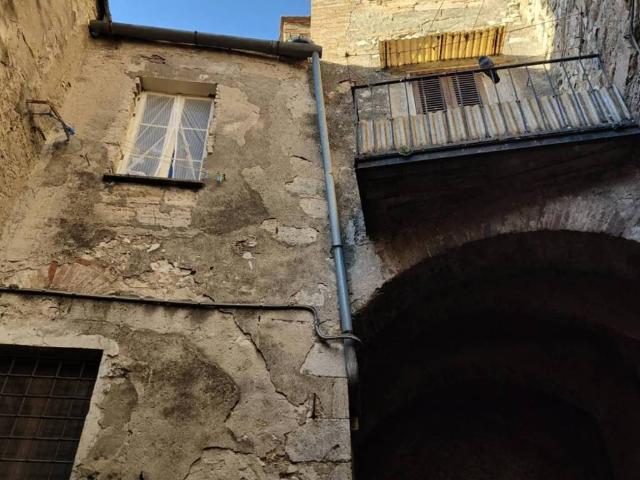 Appartamento in vendita a Amelia, Umbria