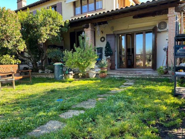 Appartamento in vendita a Amelia, Umbria