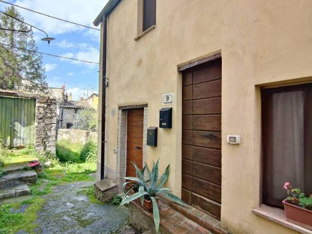 Appartamento in vendita a Amelia, Umbria