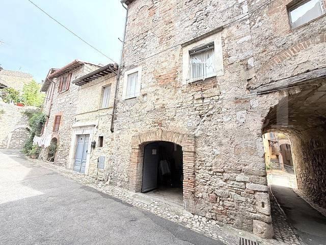Appartamento in vendita a Amelia, Umbria