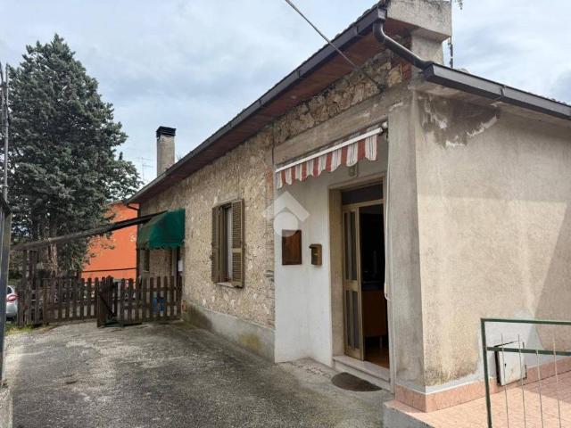 Appartamento in vendita a Amelia, Umbria