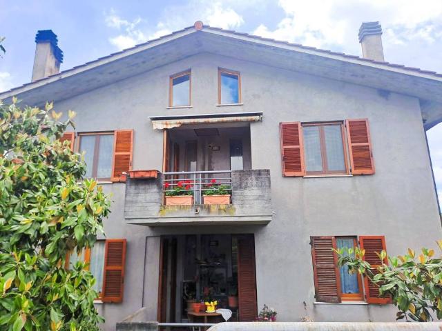 Appartamento in vendita a Amelia, Umbria