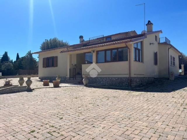 Appartamento in vendita a Amelia, Umbria