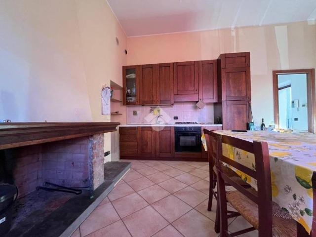 Appartamento in vendita a Amelia, Umbria