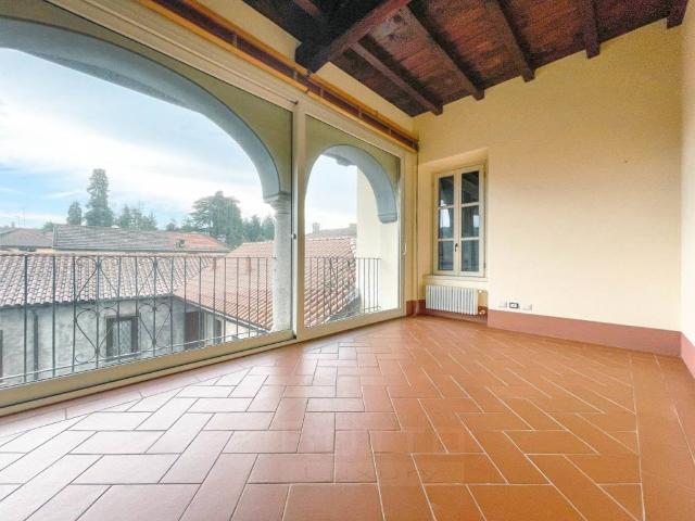 Appartamento in vendita a Piemonte, Novara