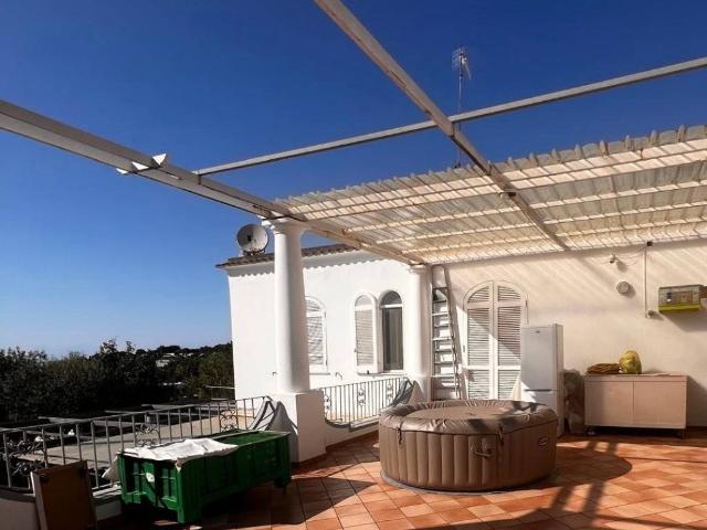 Appartamento in vendita a Anacapri, Campania