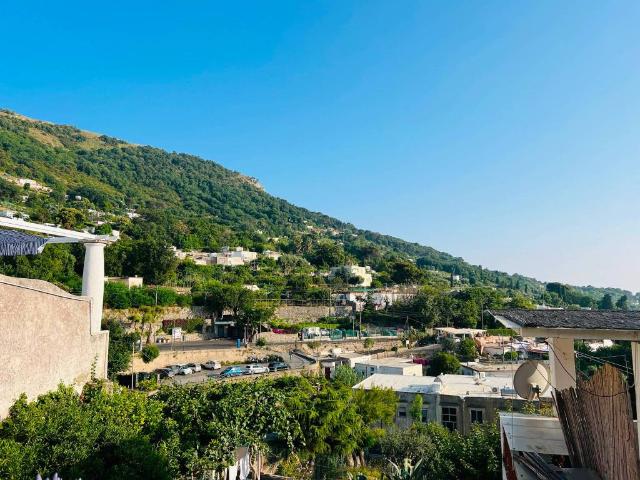 Appartamento in vendita a Anacapri, Campania