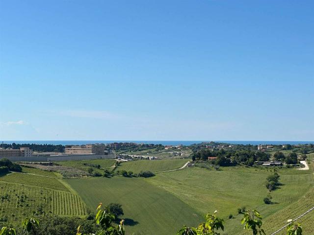 Appartamento in vendita a Marche, Ancona