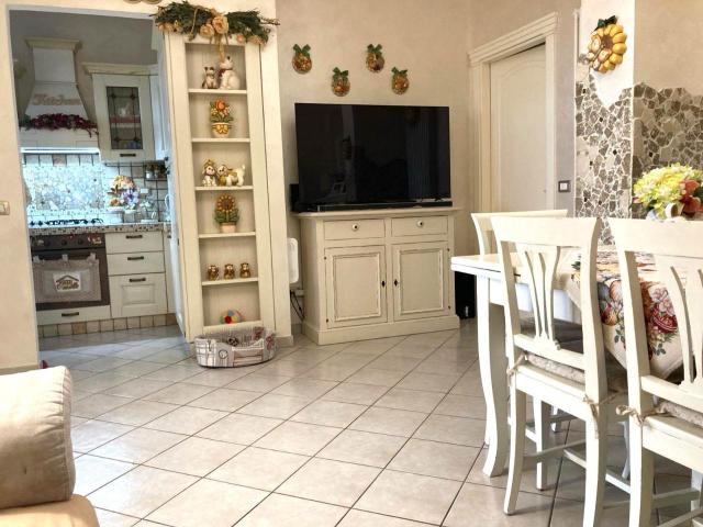 Appartamento in vendita a Marche, Ancona