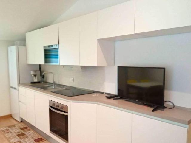 Appartamento in vendita a Montirozzo, Marche