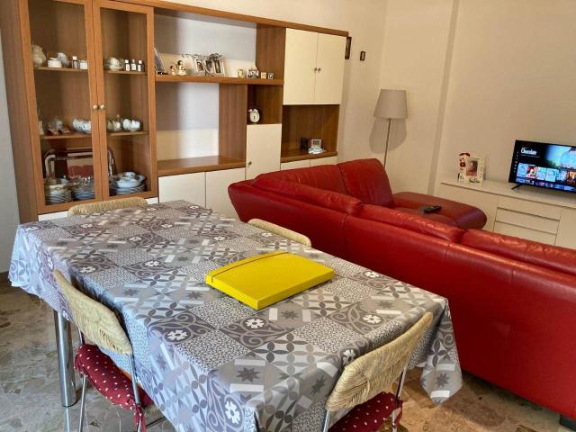 Appartamento in vendita a Vallemiano, Marche