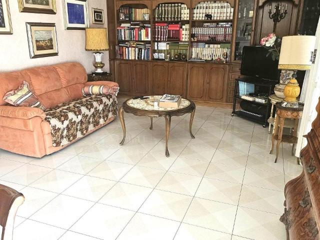 Appartamento in vendita a Marche, Ancona