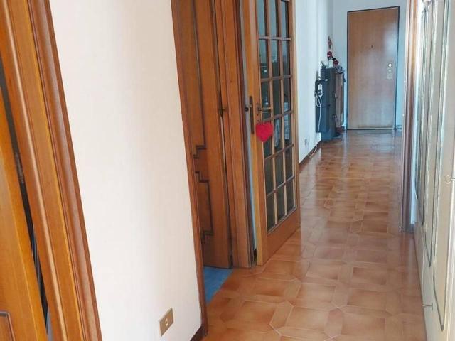 Appartamento in vendita a Marche, Ancona