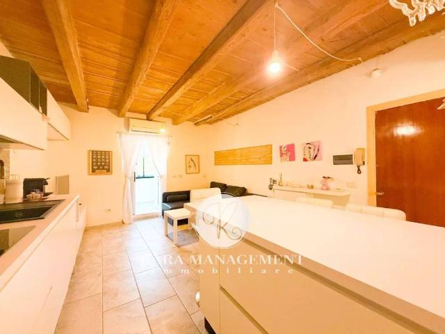 Appartamento in vendita a Ancona