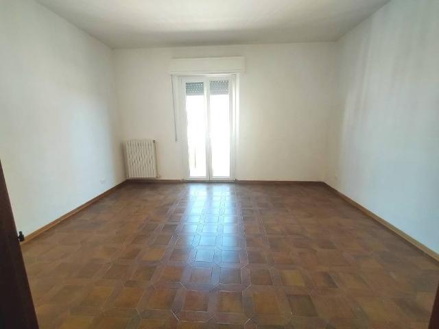 Appartamento in vendita a Madonnina, Marche